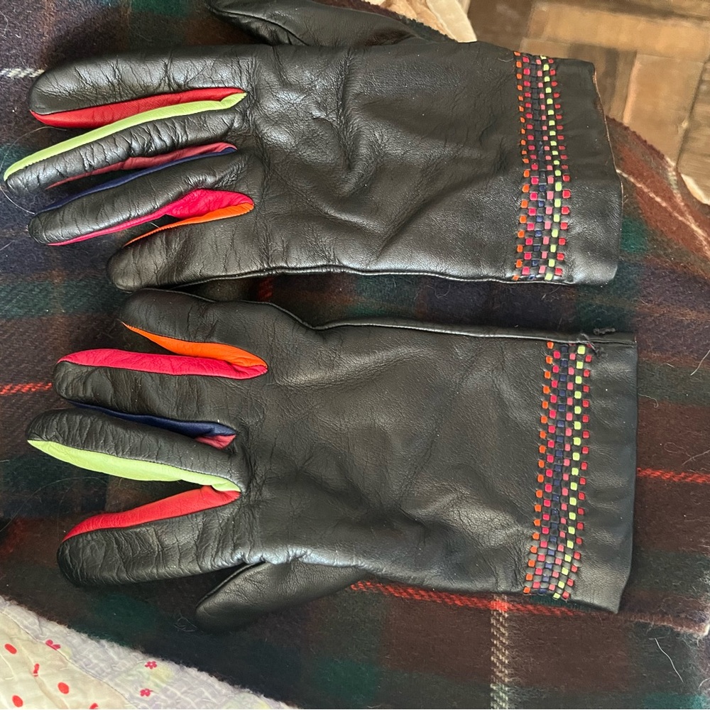 Stylish Black Leather Gloves with Multicolor Details